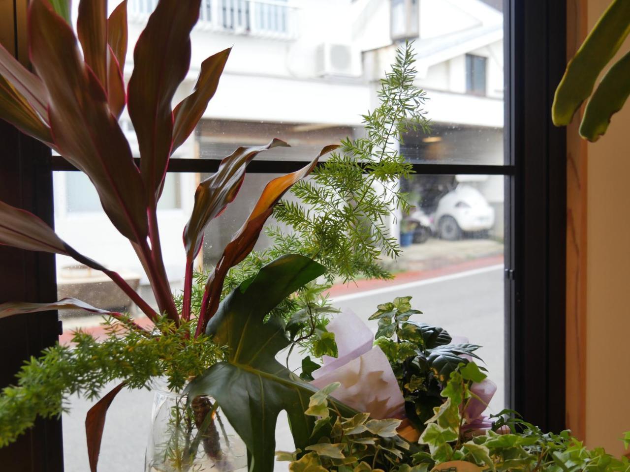 Meedafu'S Yui Hostel And Coffee Yoron Eksteriør billede