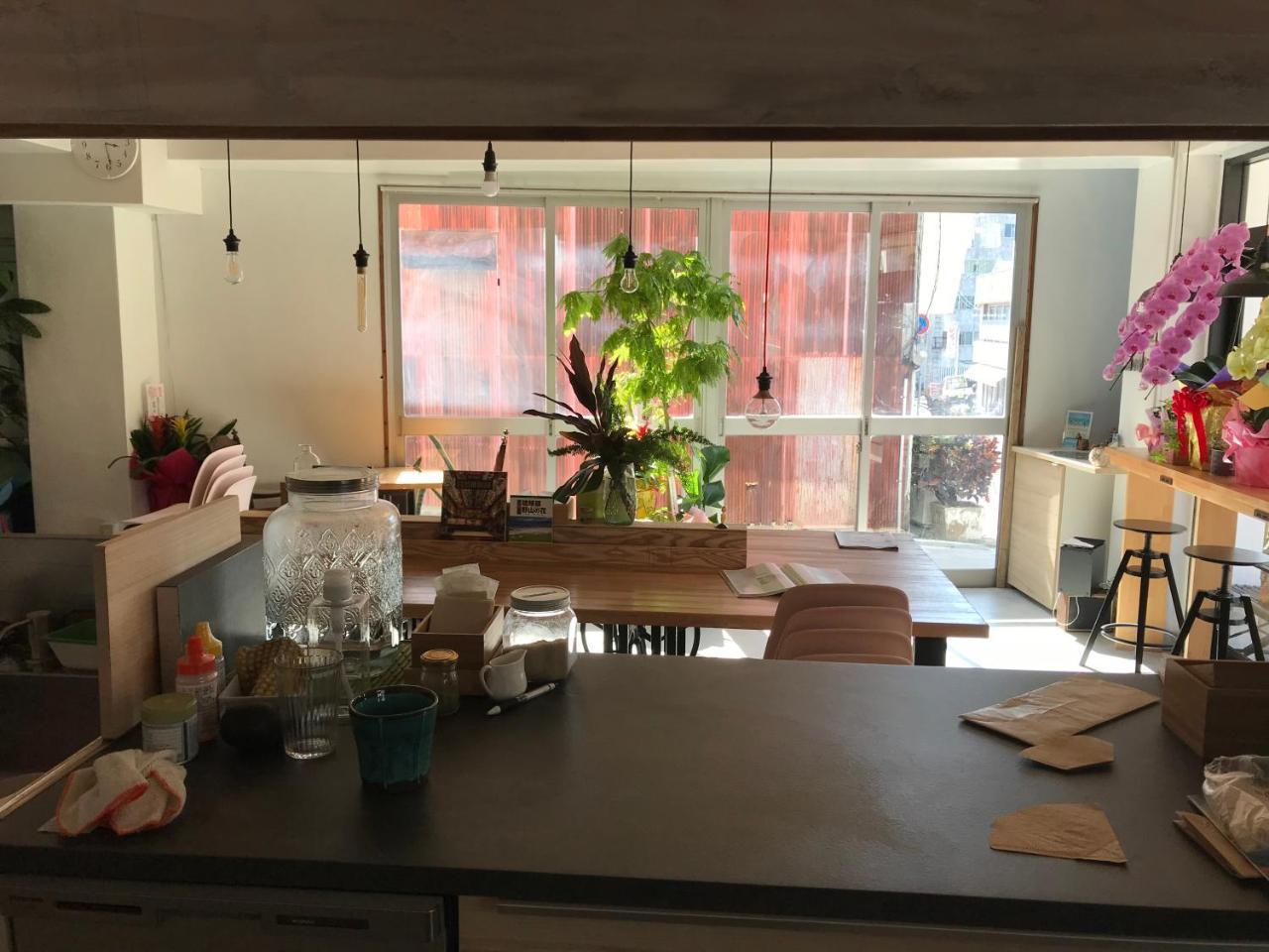 Meedafu'S Yui Hostel And Coffee Yoron Eksteriør billede