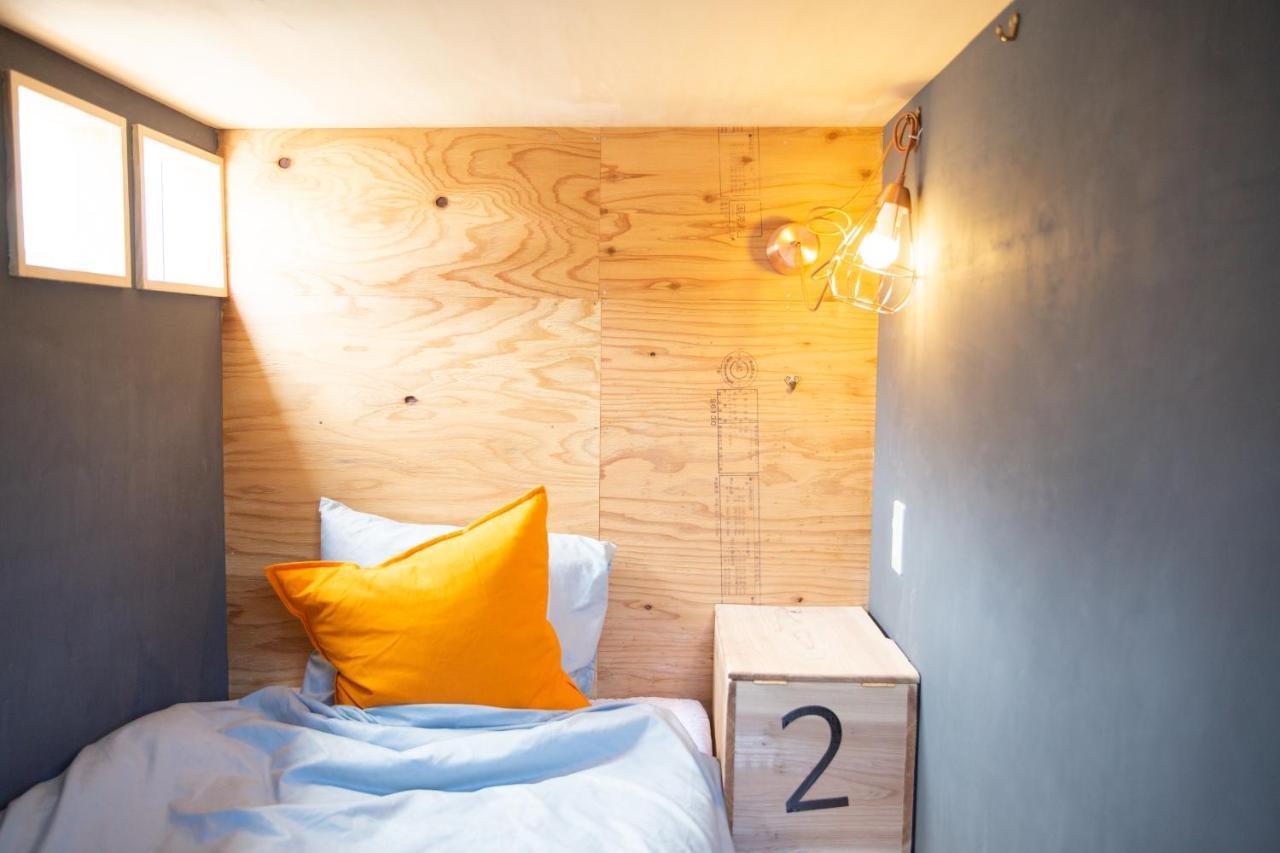 Meedafu'S Yui Hostel And Coffee Yoron Eksteriør billede